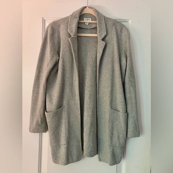 J. Crew Factory Sweaters - J.Crew factory gray two pocket sweater coat
Size extra small